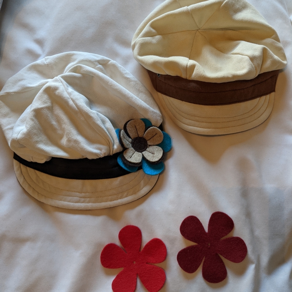 Flapper style caps LOT
